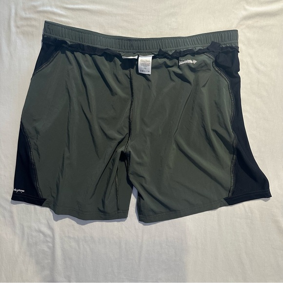 Columbia Men’s Shorts Size XXL - Picture 2 of 9